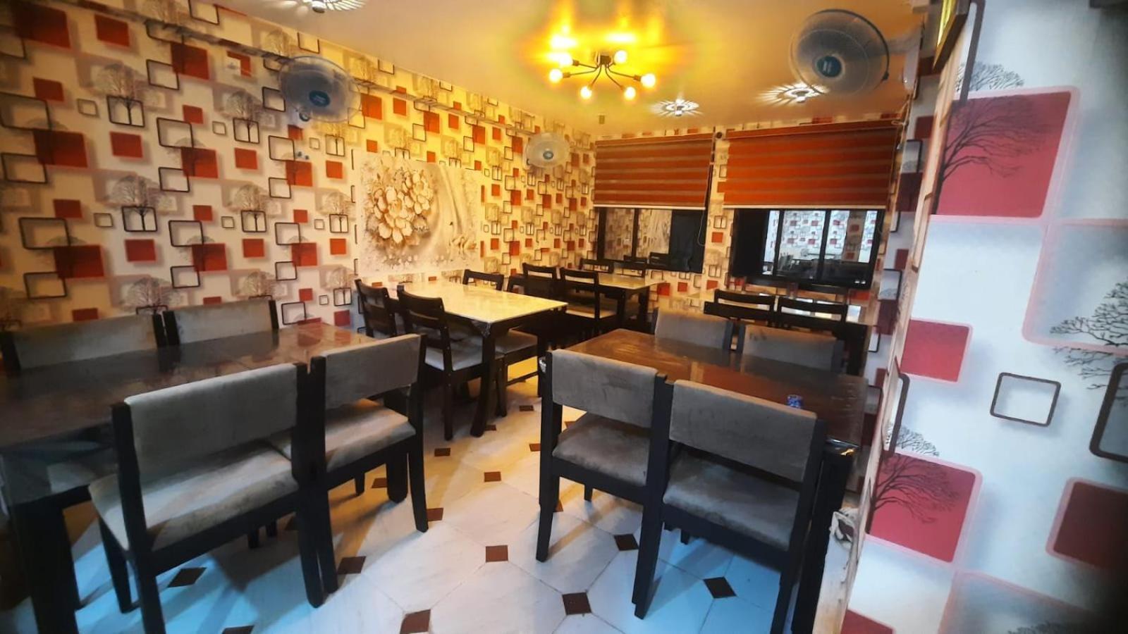 Hotel The Finch بوري المظهر الخارجي الصورة